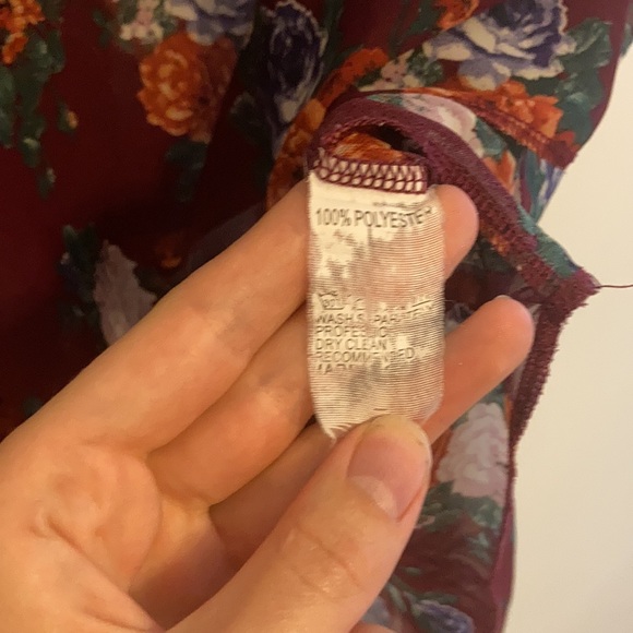 Sheer Floral Tank - Picture 3 of 3